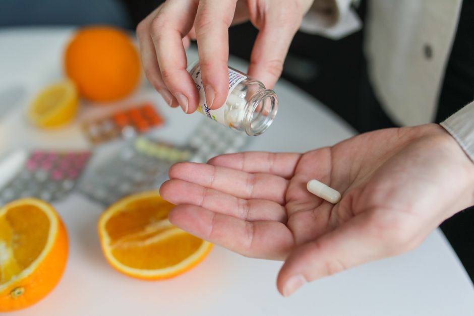 Vitamina C lipozomală vs clasică: merită diferența de preț?